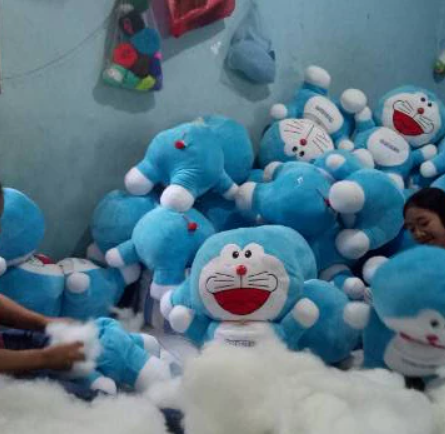 Boneka Doraemon Jumbo 65 cm 2