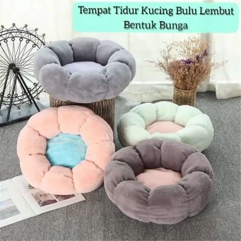 Kasur Kucing Bentuk Bunga Bulu Hangat Dan Lembut 3