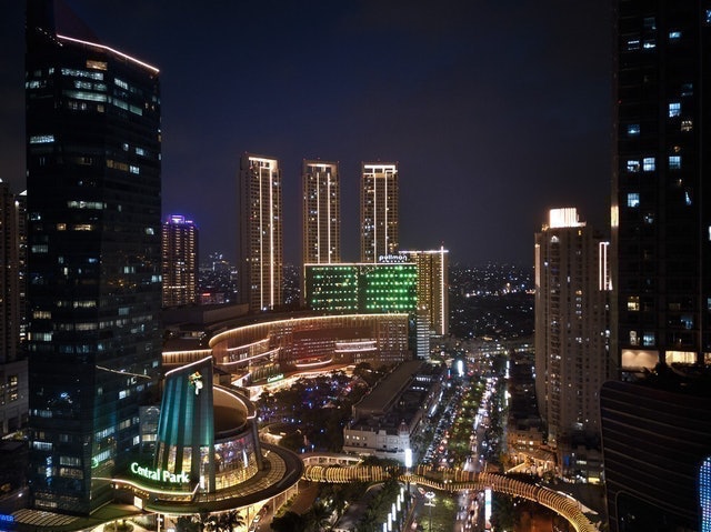 Pullman Jakarta Central Park 1