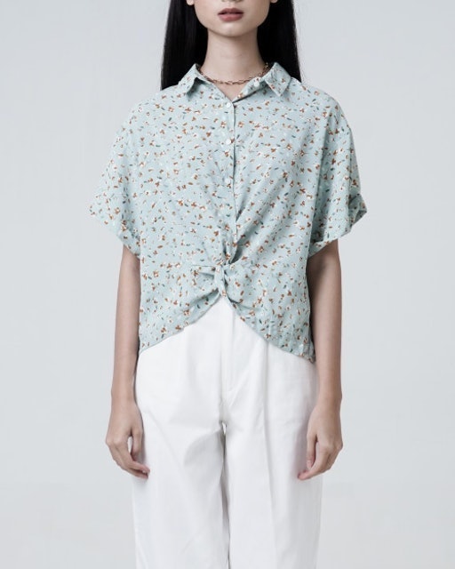 Rylan Floral Pattern Top - Blue 2