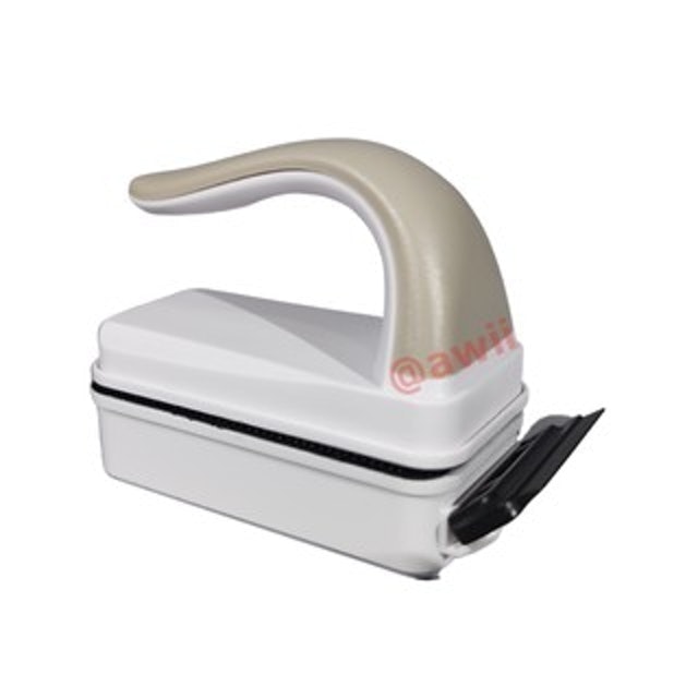 Magnetic Brush