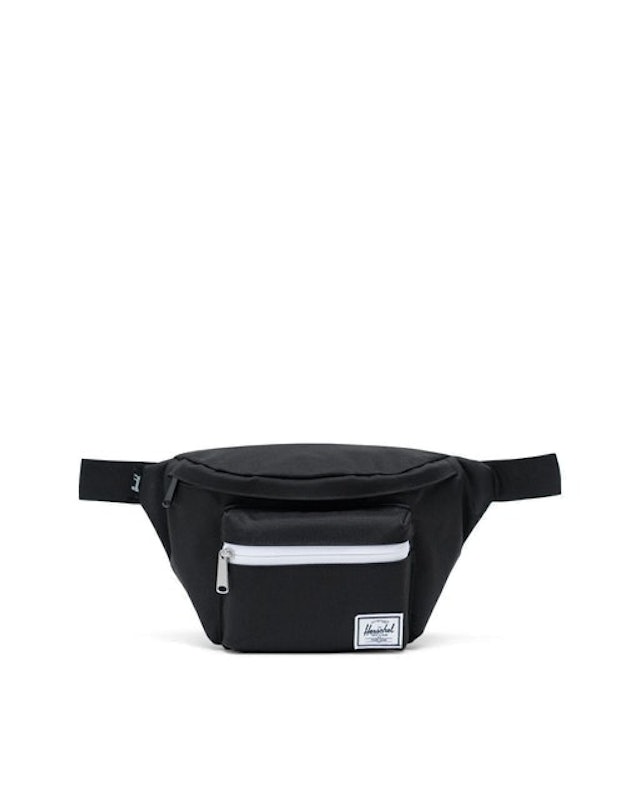 Seventeen Hip Pack 1