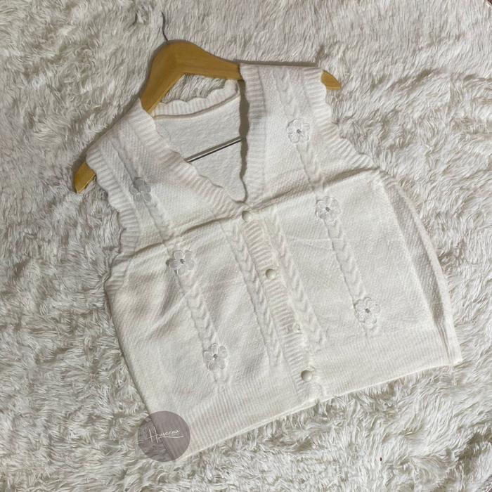  Haseena Vest Knit Naima