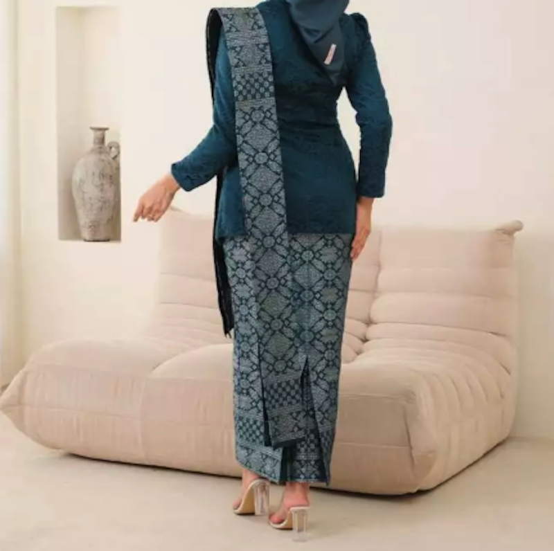 Batik Rais Anjani Kebaya Janggan 2