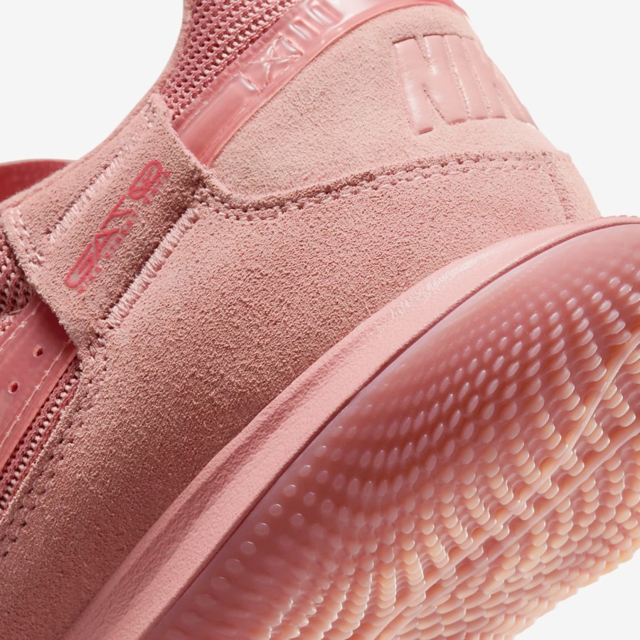 Nike Streetgato IC 5