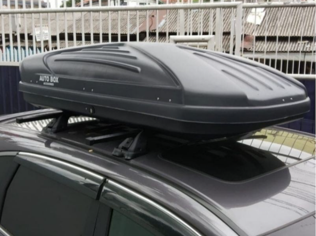 Roof Box Universal 650 L