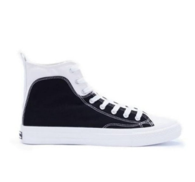 Miu Women's Sneakers