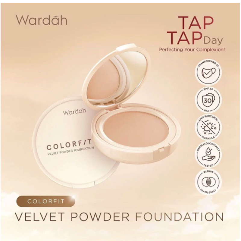 Colorfit Velvet Powder Foundation 43W Golden Sand 3