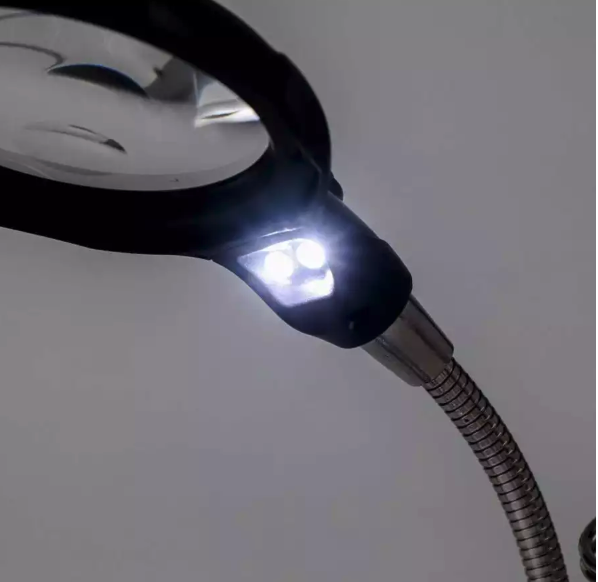 Jakarta Digital Nusantara Taffware Alat Pegangan Solder Helping Hand dan Kaca Pembesar MG16129