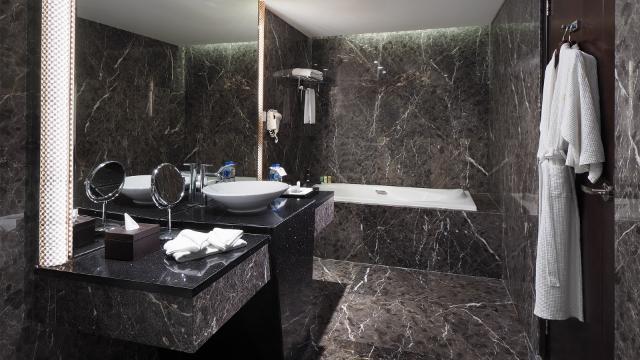 Cambridge Hotel Medan 2