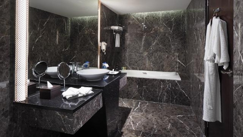 Cambridge Hotel Medan 2