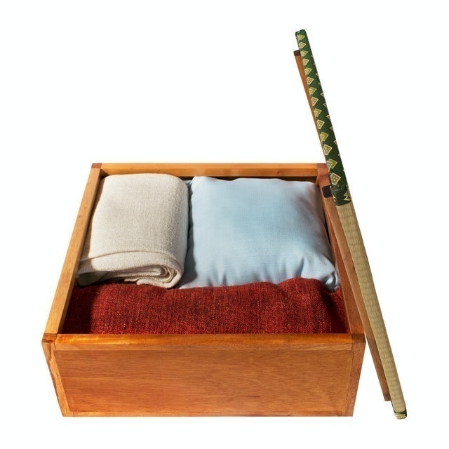 Hagihara Bangku / Sofa Tatami Bentuk Box