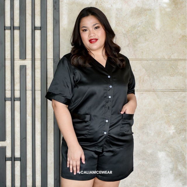 Sae Bom Set Silky Satin Pajamas