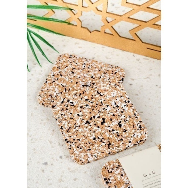 G n G Fancy Cork Coaster Set