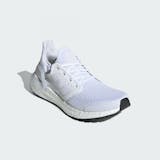 10 Rekomendasi Sepatu adidas Putih untuk Wanita Terbaik 5