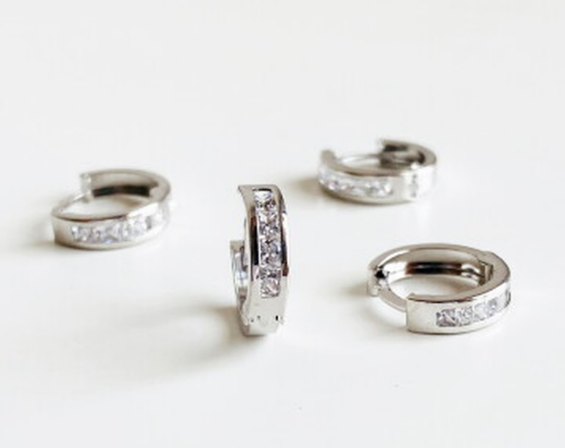 Princess Cut Doughnut Earrings 17K White Gold 2