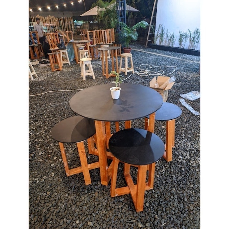 Meja Cafe Jumbo Set Minimalis 5