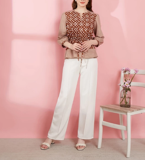 Nayara Namika Blouse Batik 5