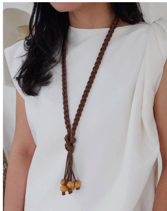 Hand2Ladies Anyam Necklace 2