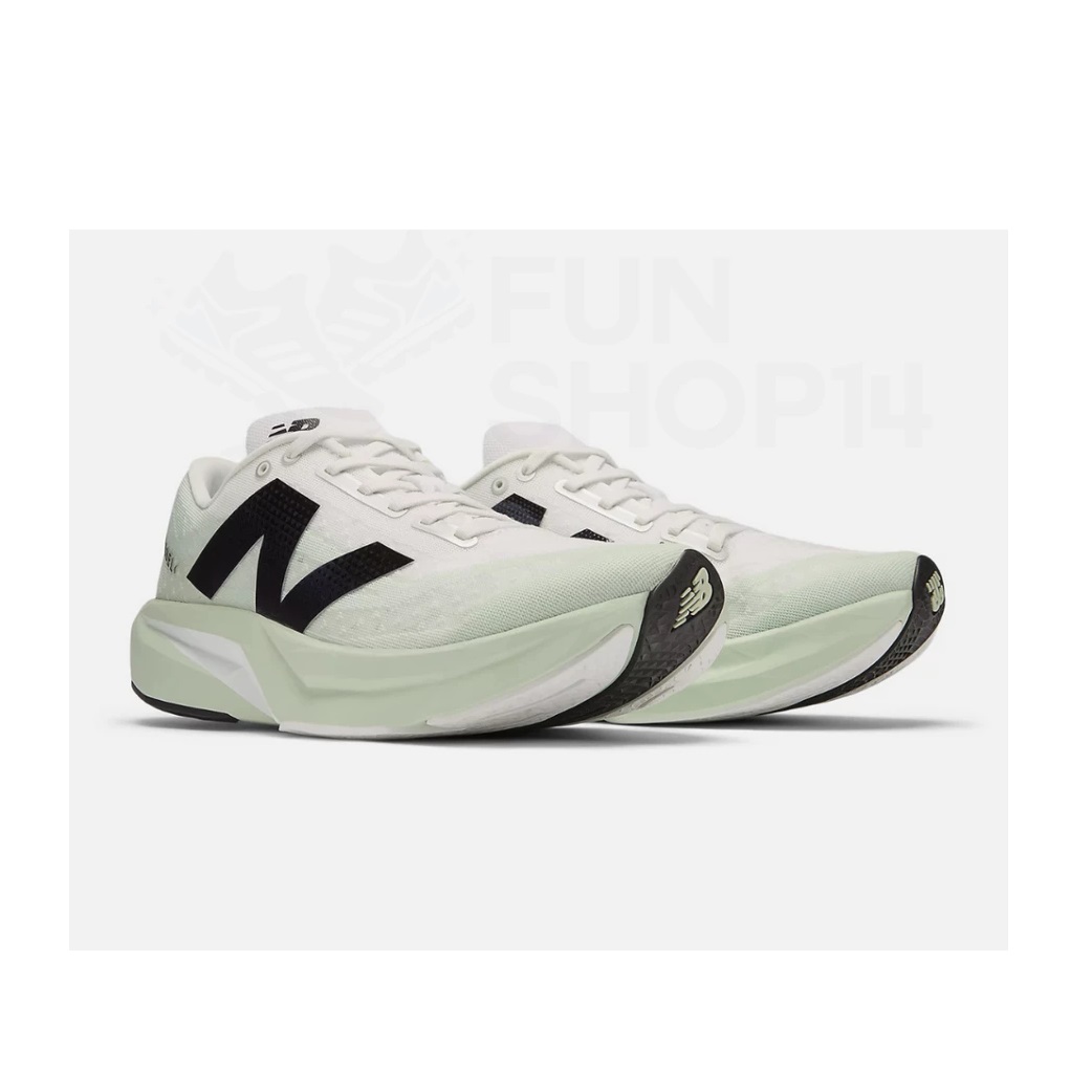New Balance Athletics New Balance FuelCell Rebel v4 Men's Running Shoes MFCXCE4