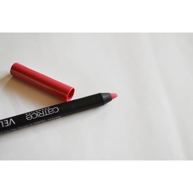 Velvet Matt Lip Pencil Colour & Contour 2