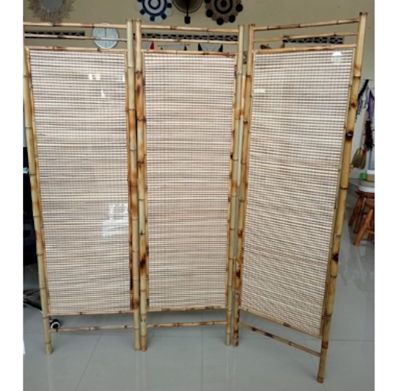 Partisi Ruangan Bambu 1