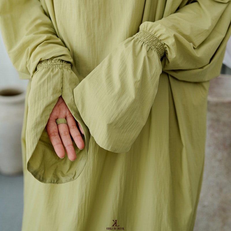 Kallia Label Alora Travel Prayer Set Mukena Mini Travel Abaya 2
