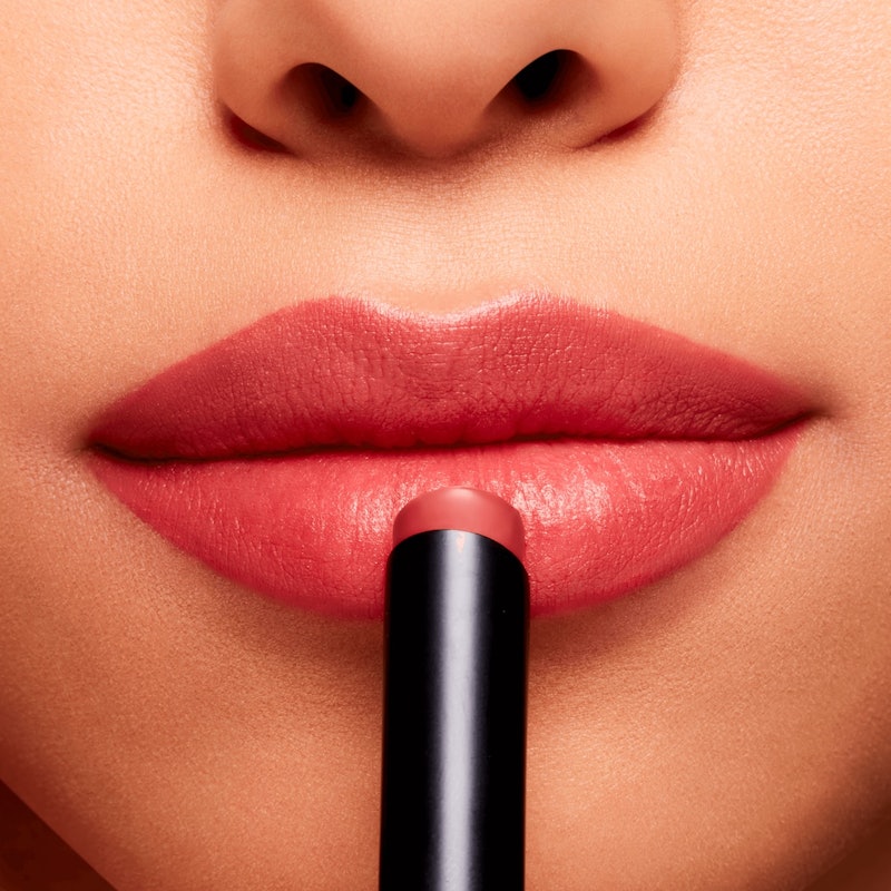 POWDER KISS VELVET BLUR SLIM STICK 4