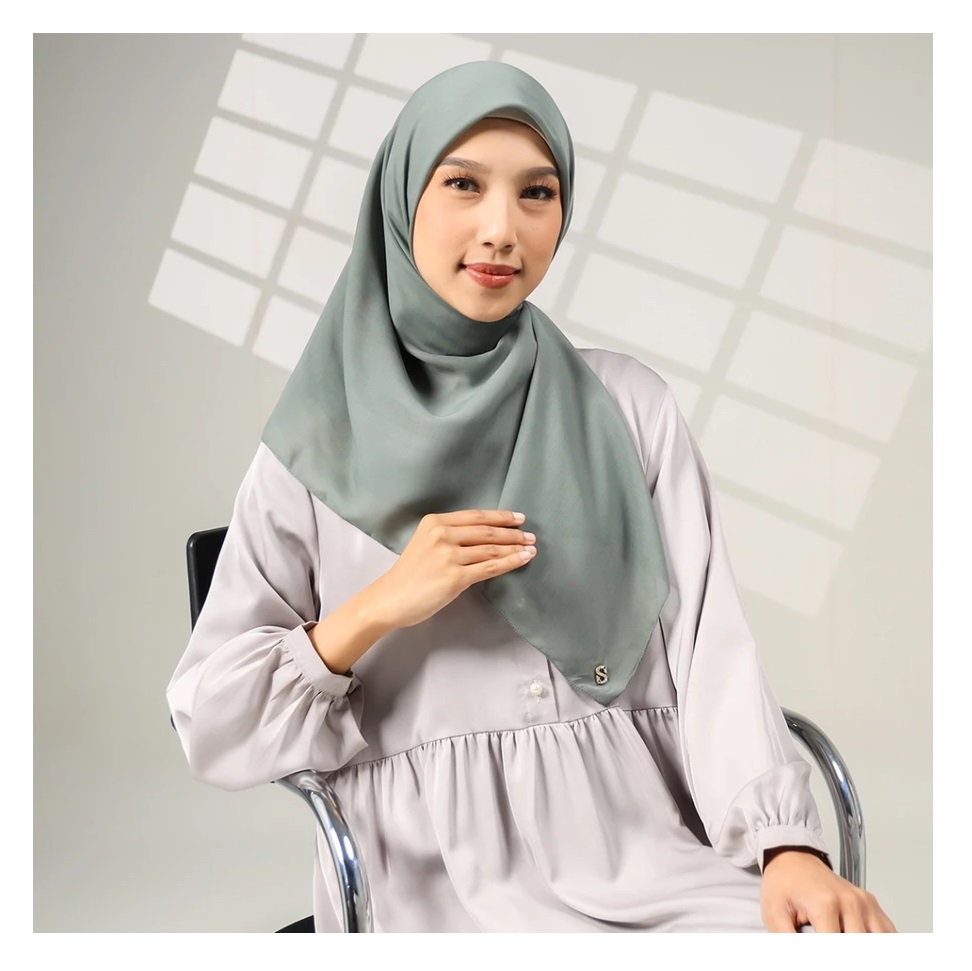 Nushel Jaya Mandiri Umama Scarves Jilbab Segi Empat Paris Cotton Eyelash Pouch