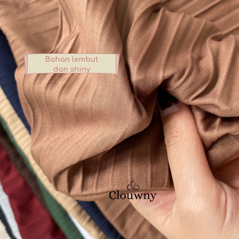 Vamos Midi Pleat Skirt 5
