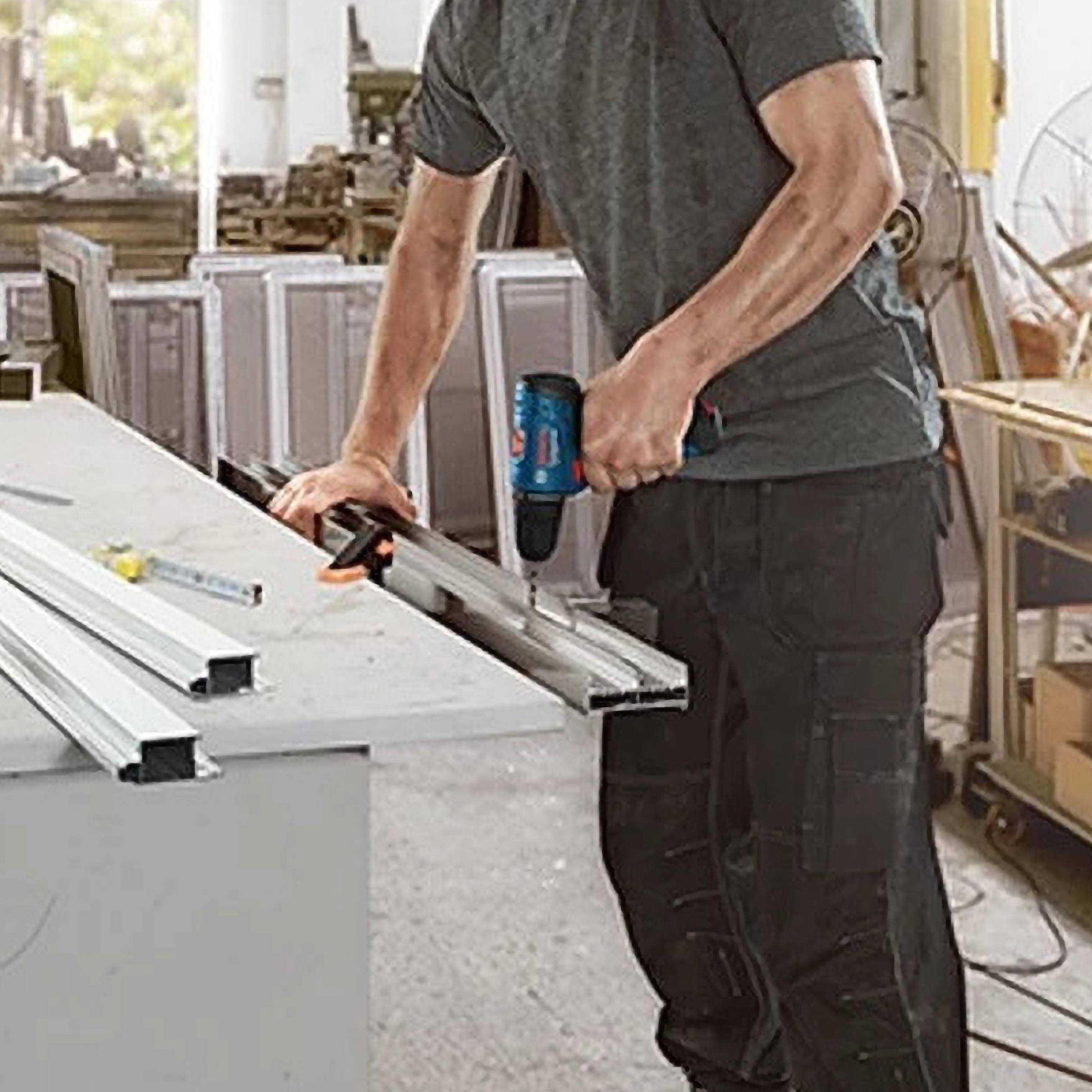 Bosch Bor Besi Cordless 12V 5