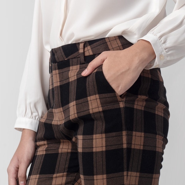 Tartan "Narae" Plaid Pants 3
