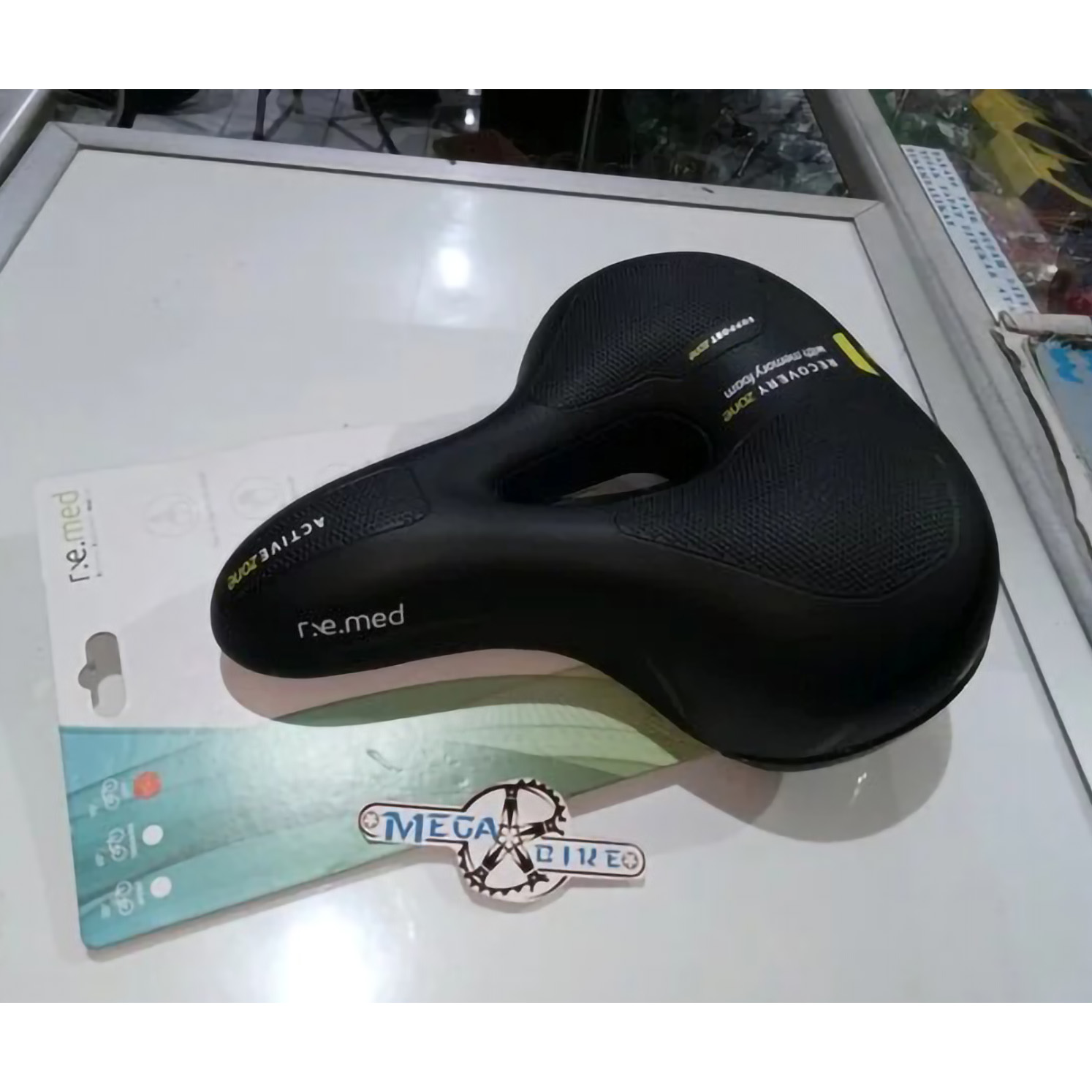 Selle Royal Group Selle Royal Remed City Saddle
