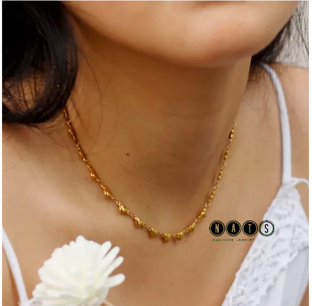 Nats Living Kalung Choker Love Vintage Emas