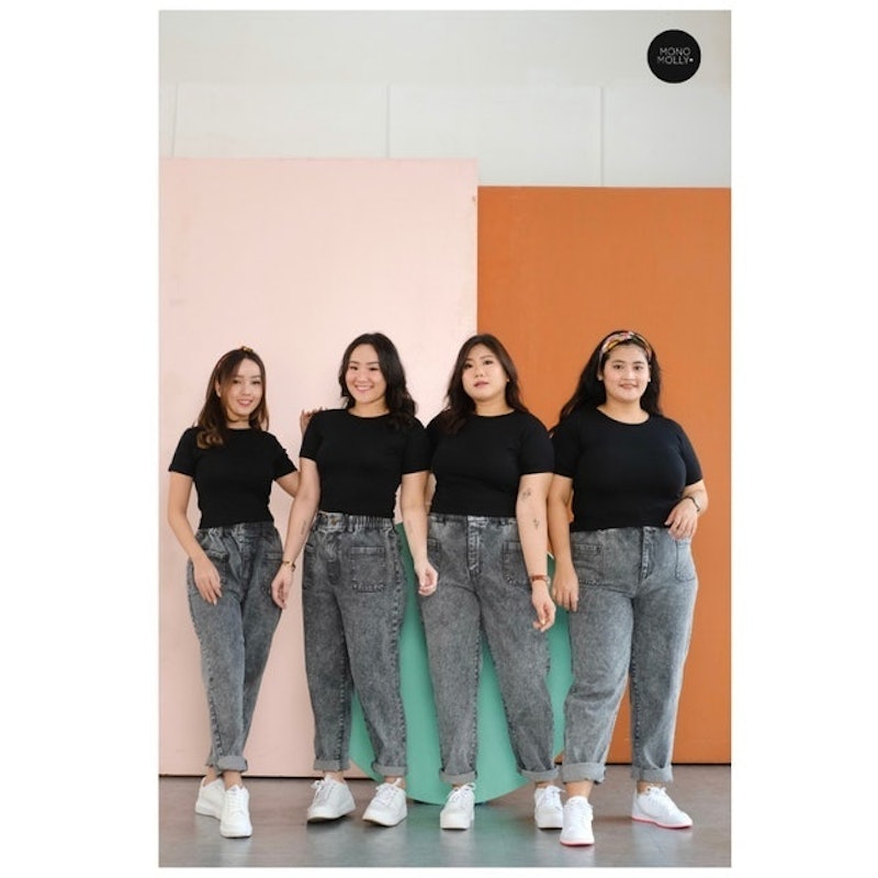Alexa Baggy Jeans 4