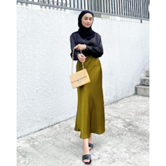 Rok Satin