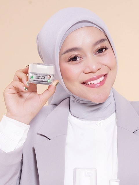 Acne Daily BB Cream 4