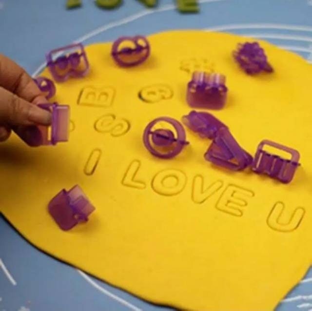  Cetakan Cutter Huruf Angka Alphabet 