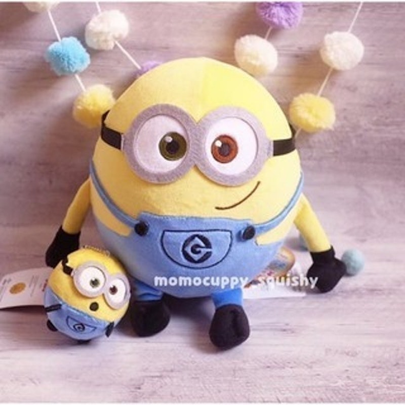 Super Jumbo Minion Squishy Plush 1