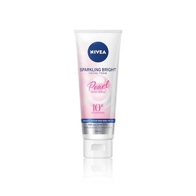 NIVEA Sparkling Bright Facial Foam 
