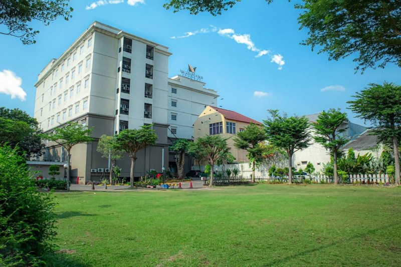 Noormans Hotel Semarang 1