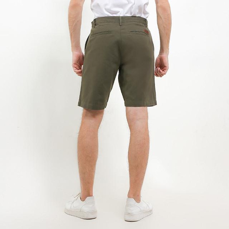 Hush Puppies Celana Pendek Pria Tommato Dark Olive 4