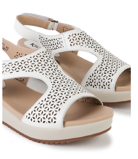 Kickers Ladies Shoes 3571