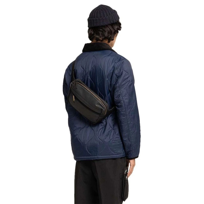 Bodypack Weston 3.0 Waist Bag Hitam 2
