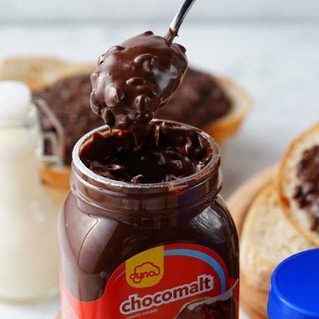 Dyna Selai Cokelat Chocomalt Crunchy Cream