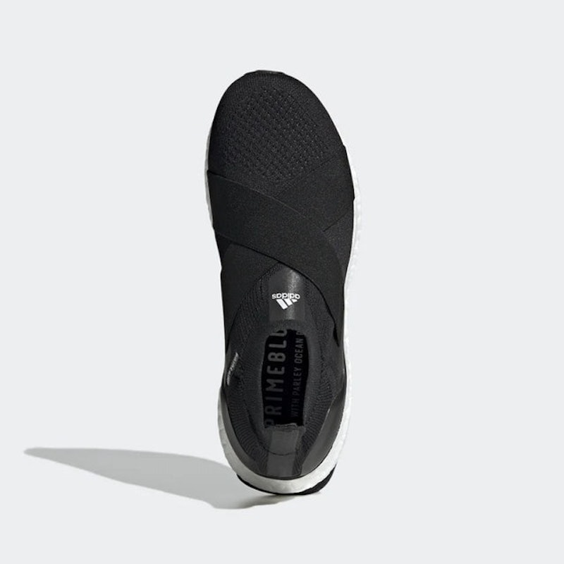 Ultraboost Slip-on DNA 4
