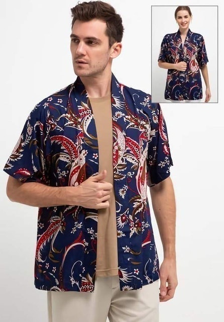 10 Rekomendasi Outer Batik untuk Pria Terbaik  3