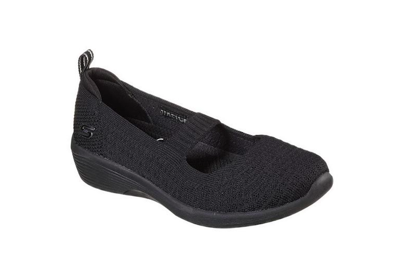 Skechers Arya Women's Leisure Shoes - Black 3
