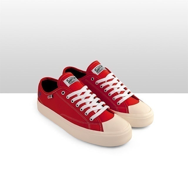 Geoff Max  Timeless Low Us Red Broken White 