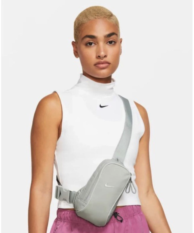 Sportswear Essentials Cross-Body Bag 5